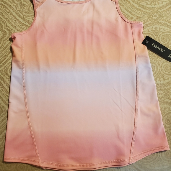 Girl's Active tank - Picture 2 of 3